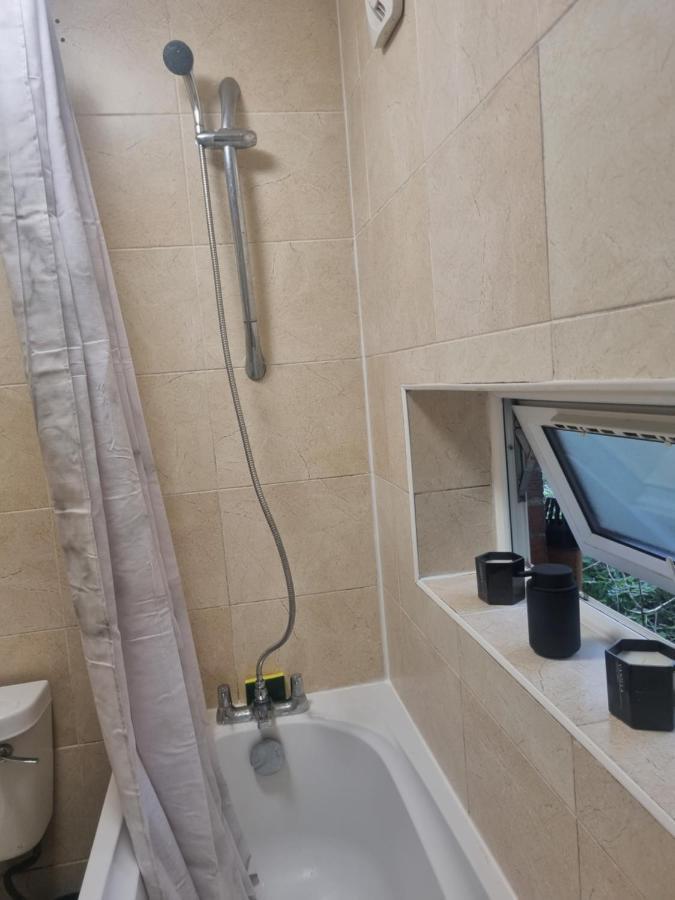 Manhattan Studio Flat Northbridge Services * Londra