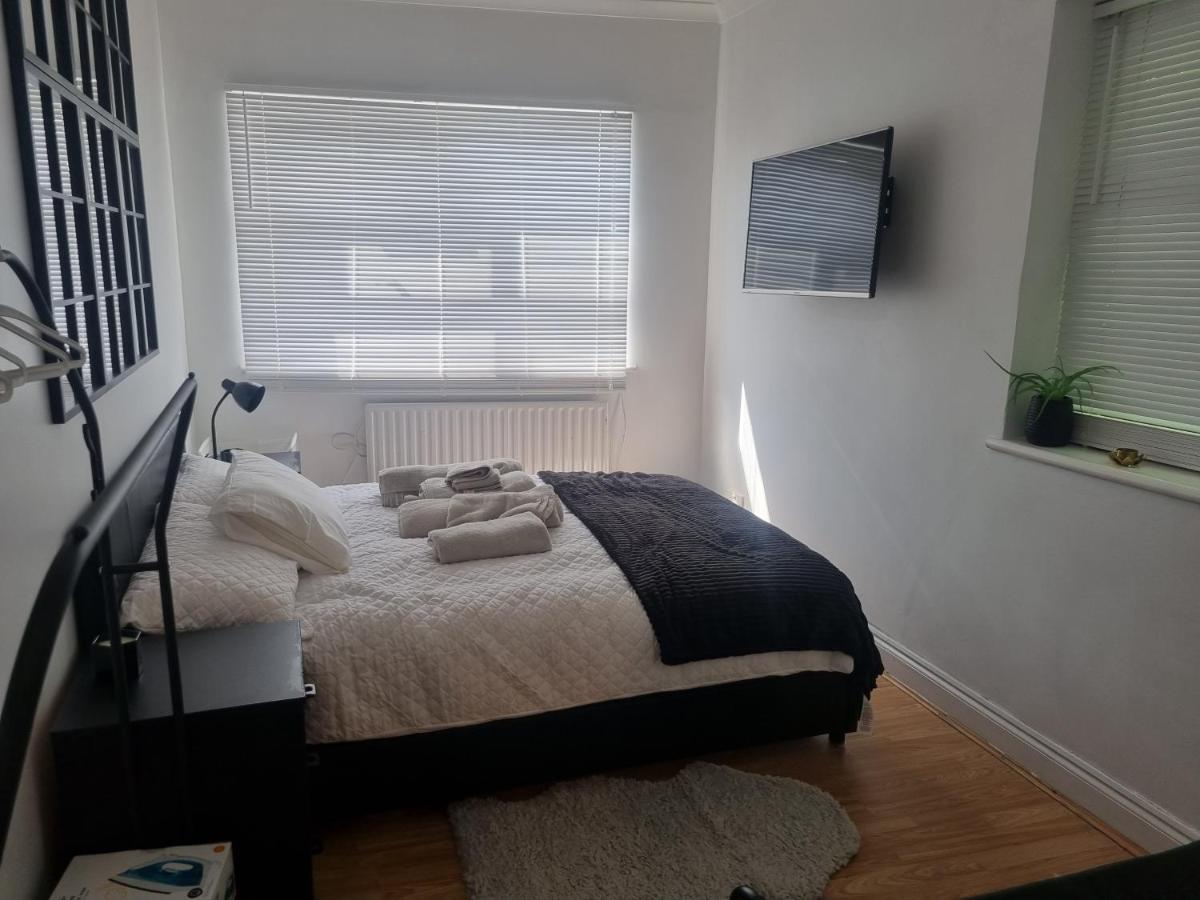 Manhattan Studio Flat Northbridge Services Appartamento *